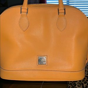 Dooney and bourke purse